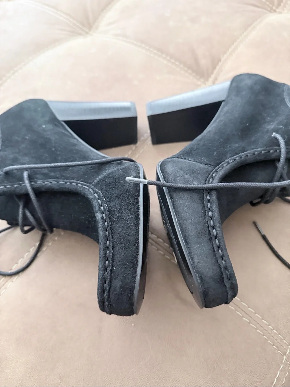 Lauren Ralph Lauren Black Suede Moccasin Flats